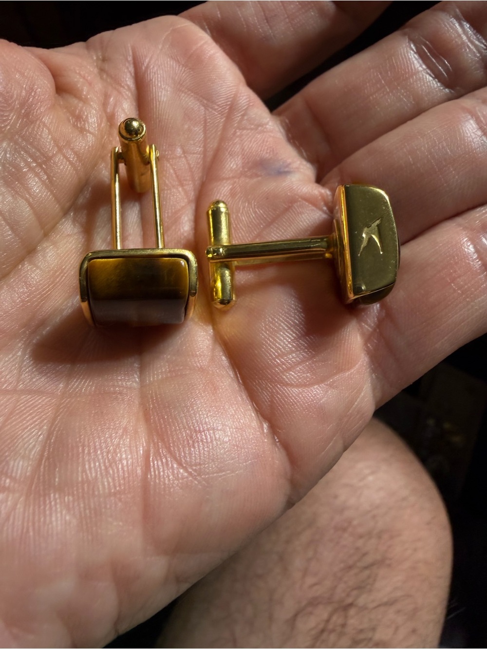 Vintage South African Airways Tigers Eye Gold Tone Cufflinks
